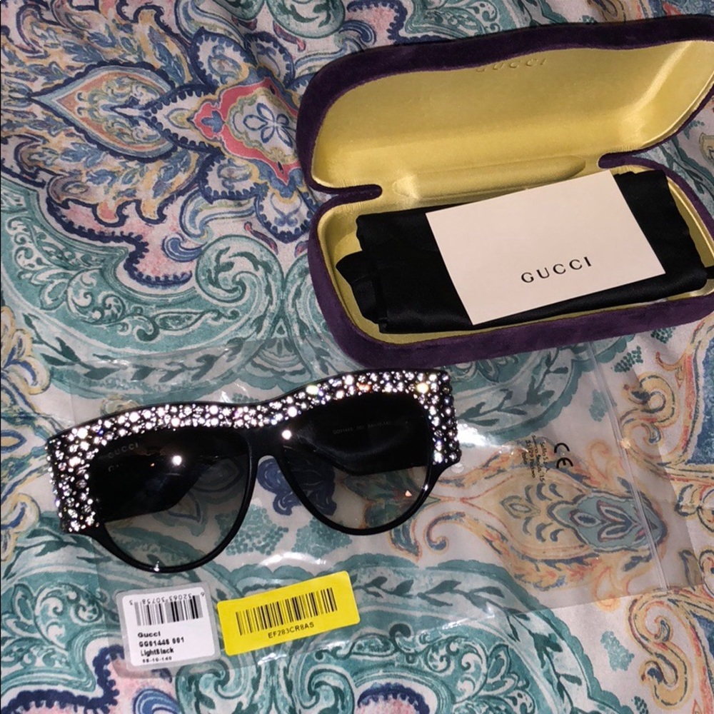 Gucci sunglasses